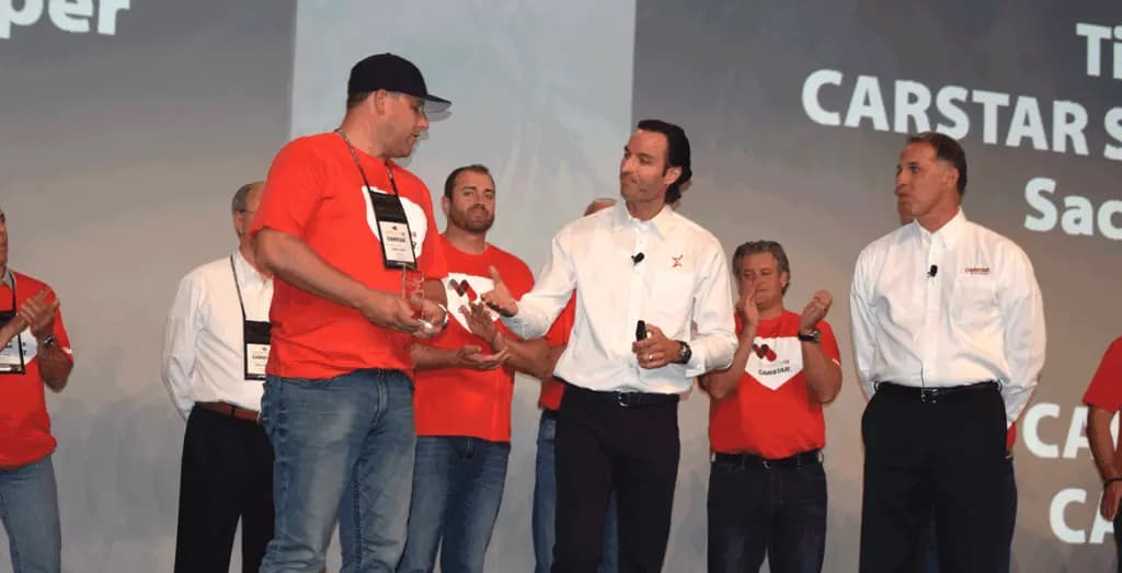 CARSTAR Célèbre Ses Meilleurs Performants Lors De La Conférence Annuelle À Calgary En Alberta